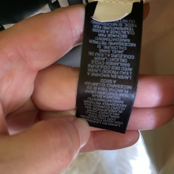 Claiborne mens wear crest polyester windbreaker for casual or formal wear - Picture 7 of 10